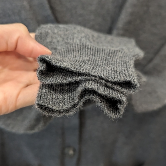 Kirkland 100% Extra Fine Merino Cardigan - Picture 3 of 6